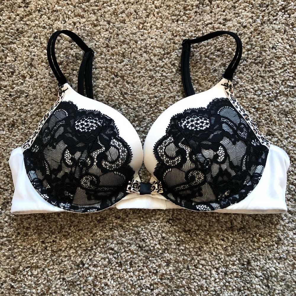 Victoria’s Secret bra